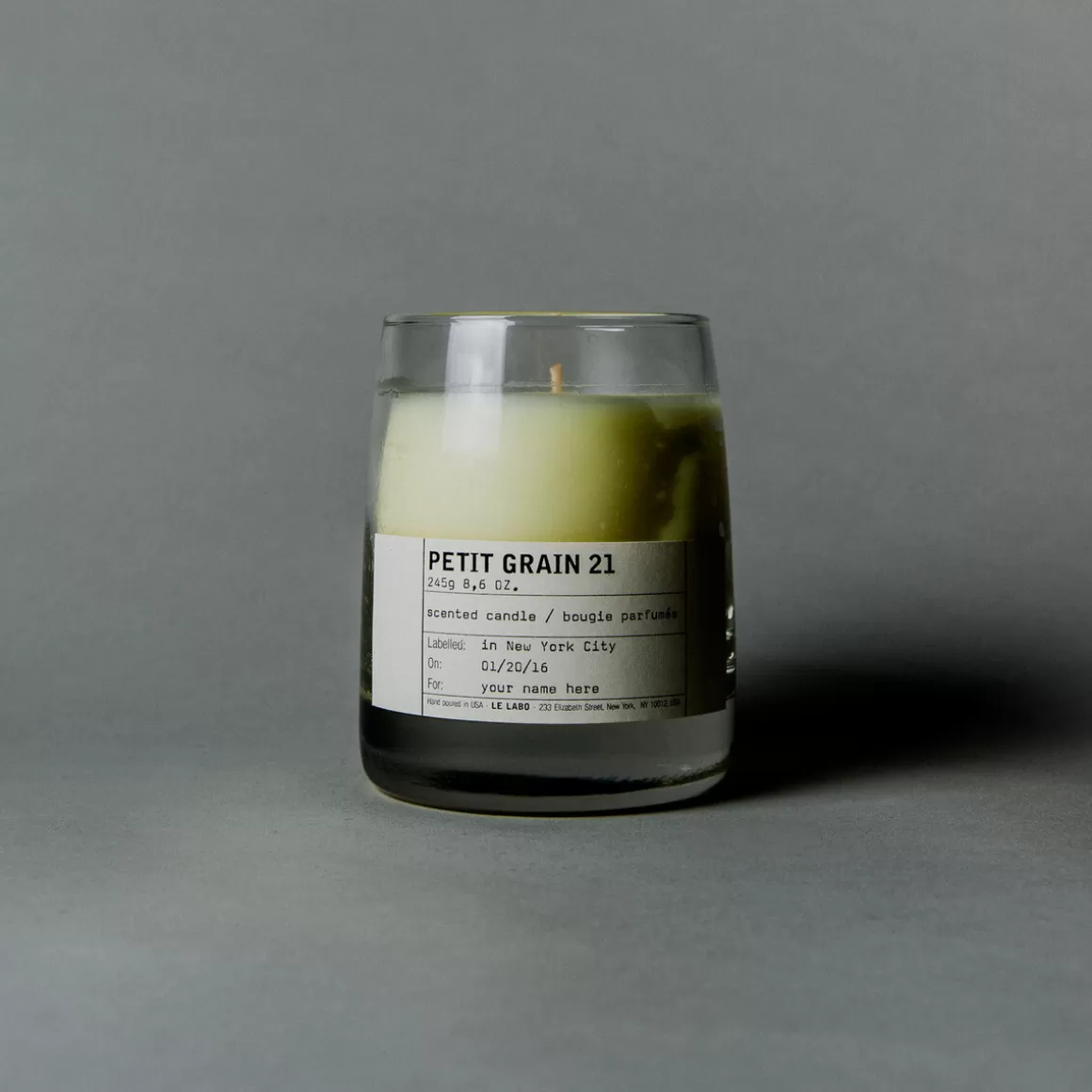 Le Labo Classic Candle-Petit Grain 21